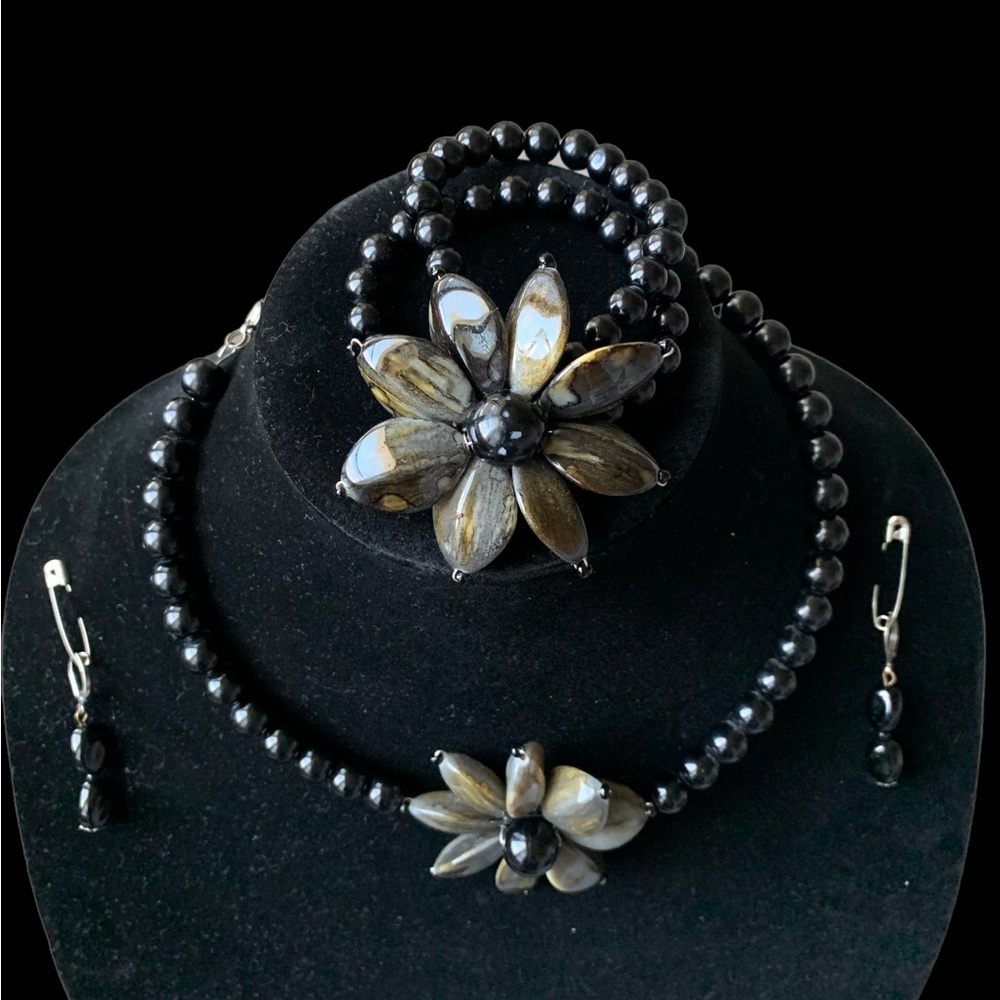 Flowerburst necklace bracelet earrings